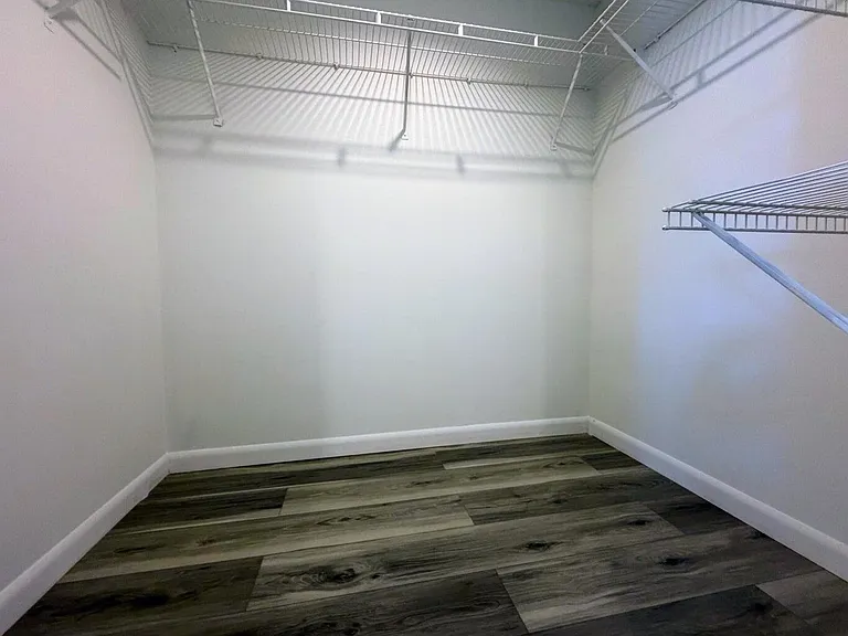 3160 Leewood Ter #L115 — Photo 11