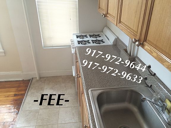3rd image of 3178 35th St APT 1R