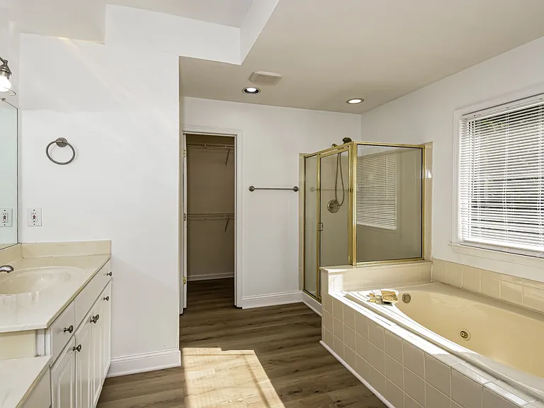 3616 Creek Arbor Ct — Photo 17