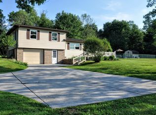 126 Edgemont Rd, Ligonier, PA 15658