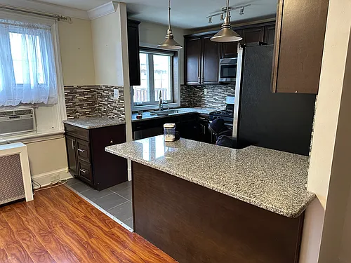 173 Stoneway Ln Photo 1