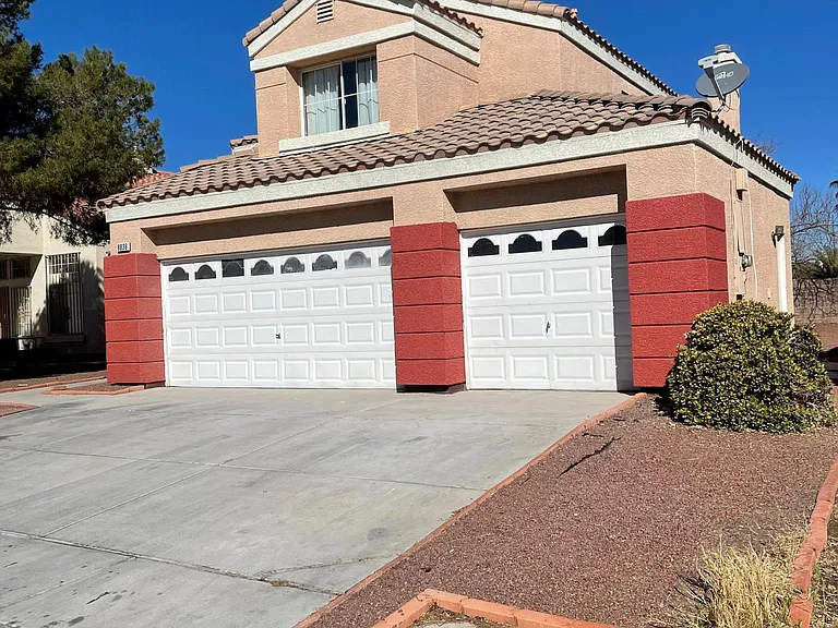 8836 Stingray Ct — Photo 4