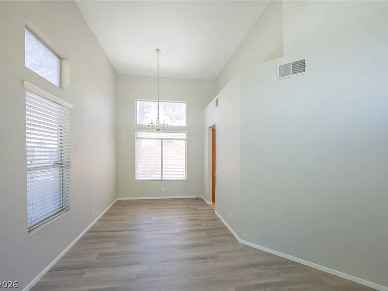 8233 Ruby Mountain Way — Photo 3