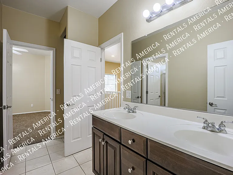 6846 W Saint Charles Ave — Photo 33