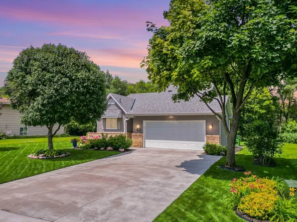 1263 107th Ln NE, Blaine, MN 55434