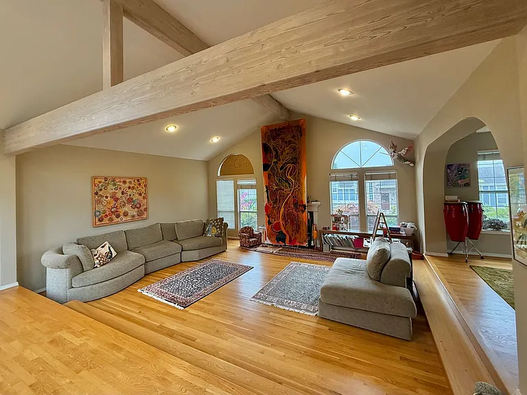 7146 Danko Dr — Photo 7