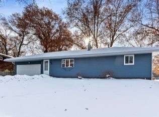 824 Oak Ridge Trl NE, Blaine, MN 55434