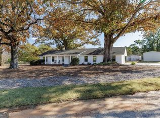 1410 Old Bishop Rd, Bishop, GA 30621