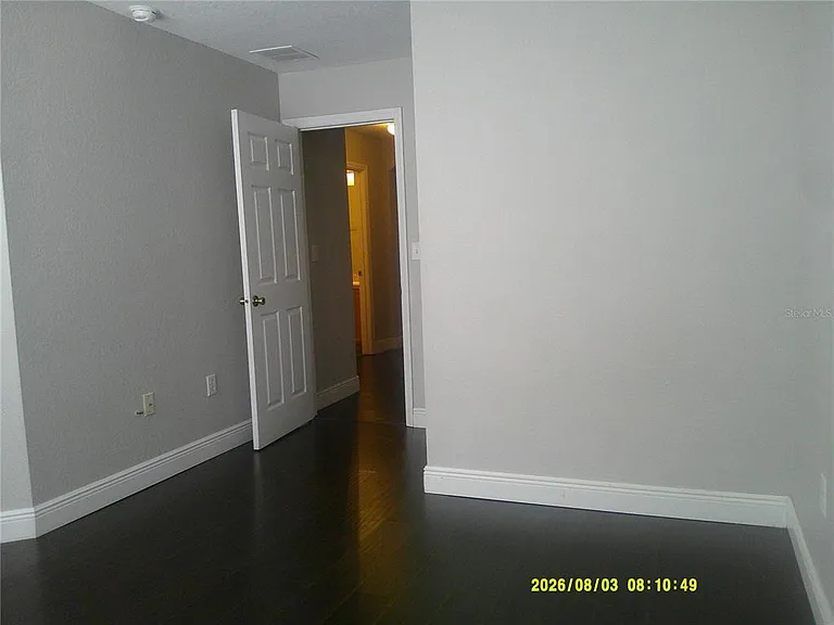 3098 Ashland Ln N — Photo 34