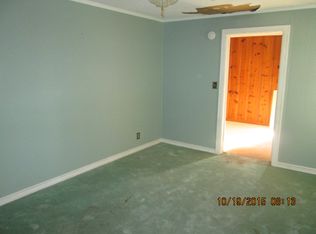 930 S 14th Ave, Laurel, MS 39440