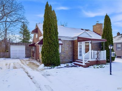 350 W Girard Blvd, Buffalo, NY, 14217