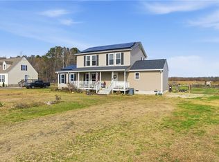 100 Canaan View Ln, Surry, VA 23883