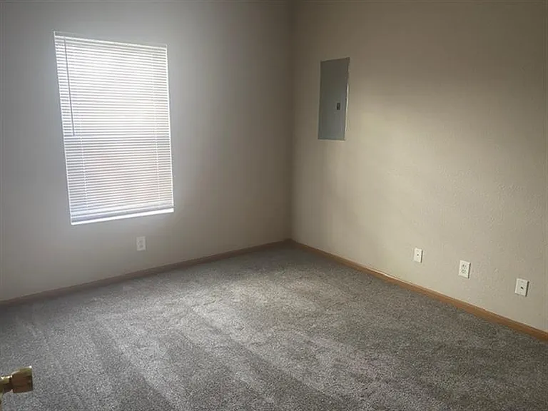 804 Hickory St #4 — Photo 14