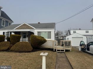 111 N 35th Ave, Longport, NJ 08403