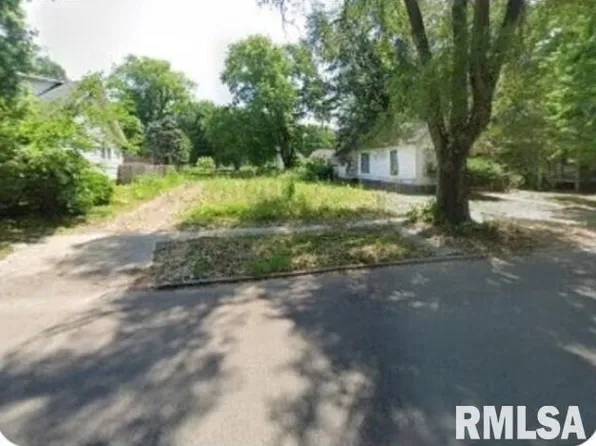 1132 N 3rd St, Springfield, IL 62702