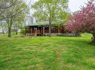 6020 Henry Rd, Springfield, TN 37172
