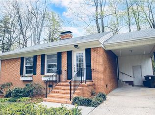 612 Candlewood Dr, Greensboro, NC 27403