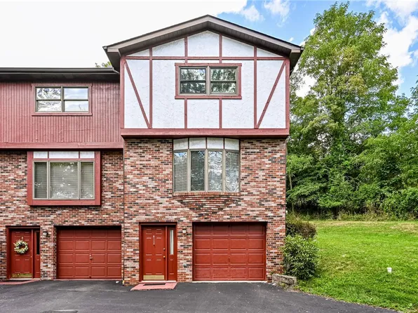 207G Pleasant Valley Rd #G, Jeannette, PA 15644
