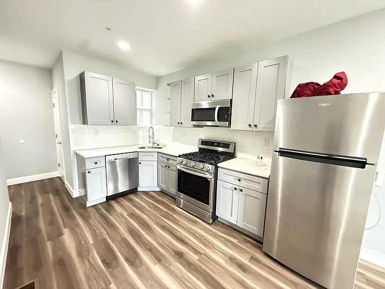 2128 N 9th St #1 — Photo 12