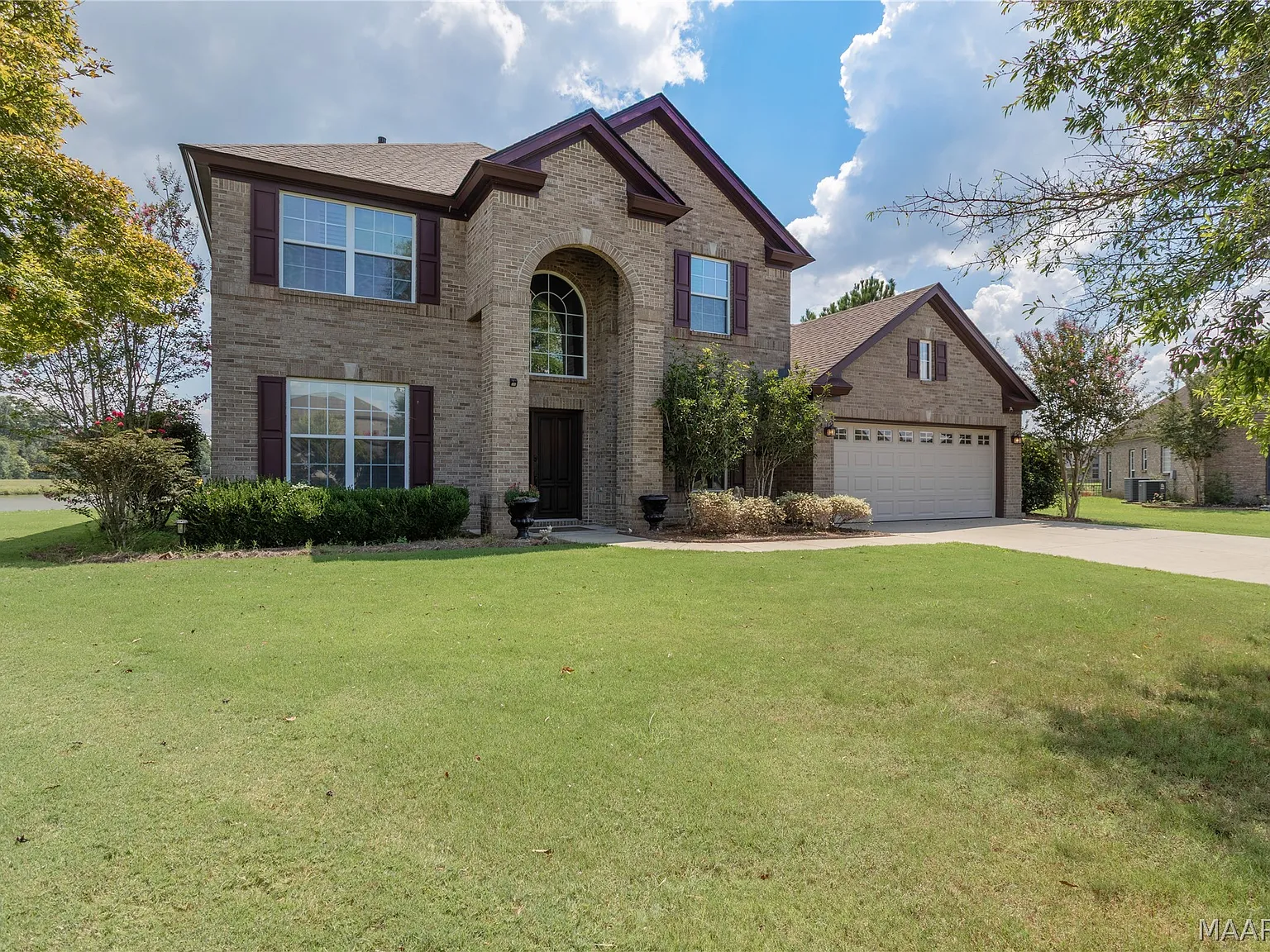 4 bed, 3.5 bath, 2854 sqft, $3,000 — Photo 4