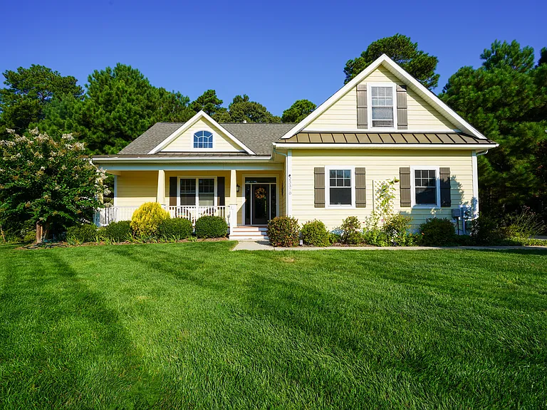 23370 Horse Island Rd — Photo 4