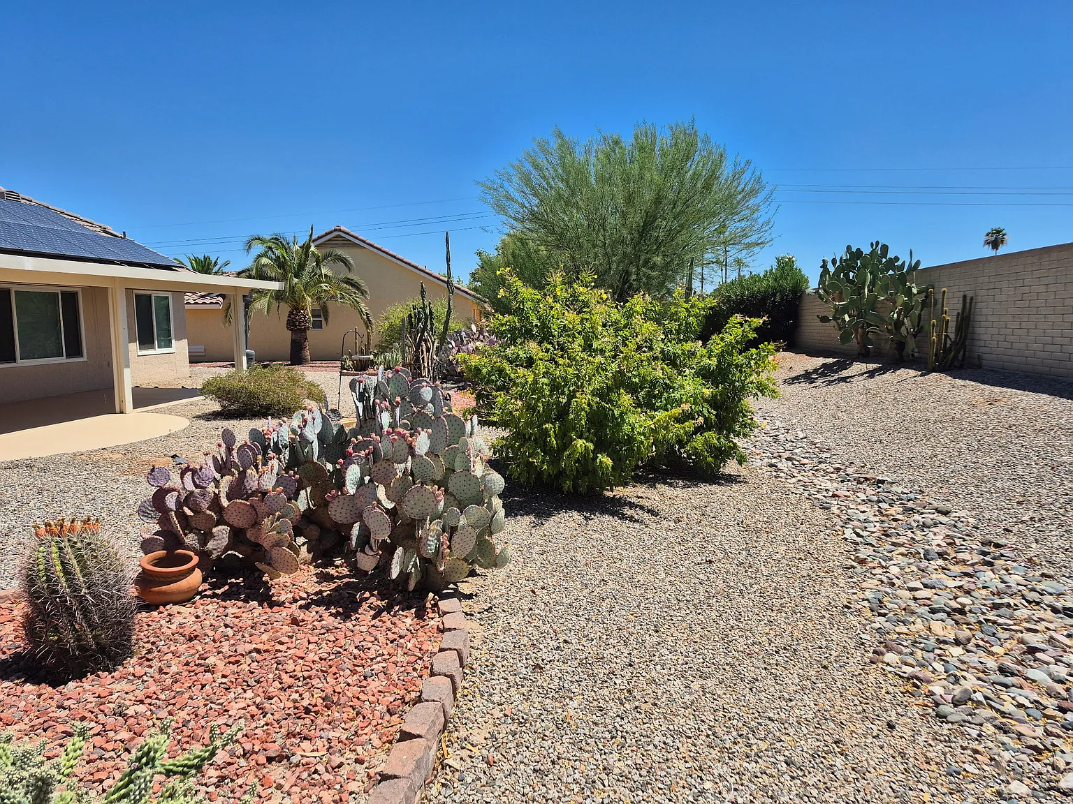 2 bed, 1572 sqft, $2,000 — Photo 4