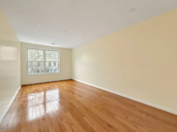 432 Chauncey Street image 1 of 8