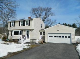 12 Bellflower Rd, Billerica, MA 01821
