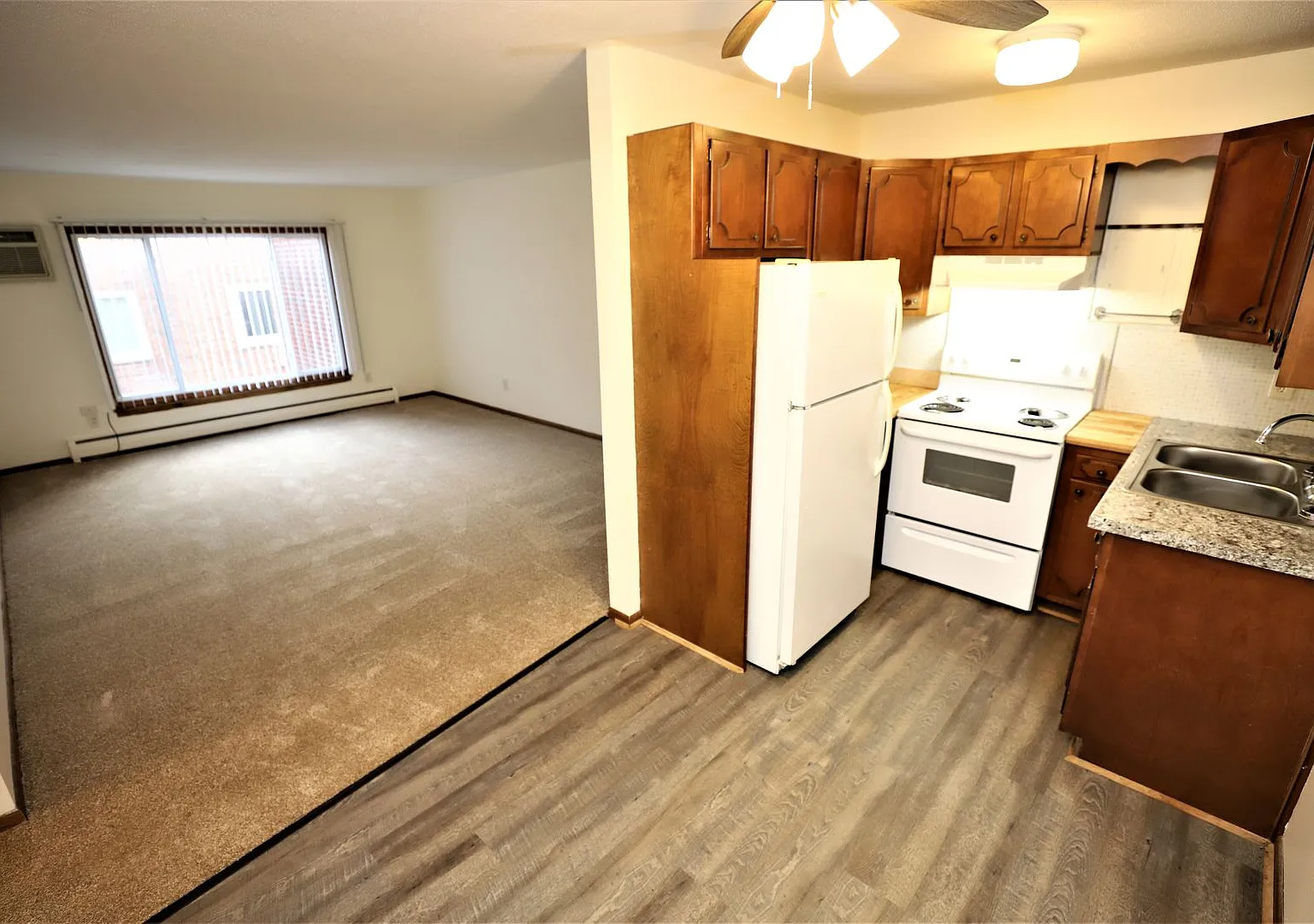 Lynn Ave Apartments — Photo 2