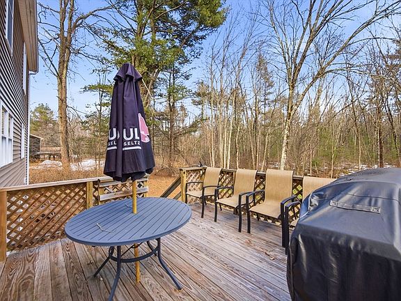 5th image of 200 Nashua Rd