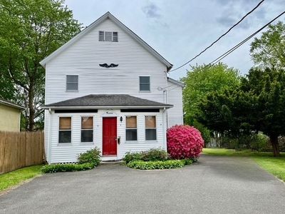 13 Florence St, Chicopee, MA, 01013