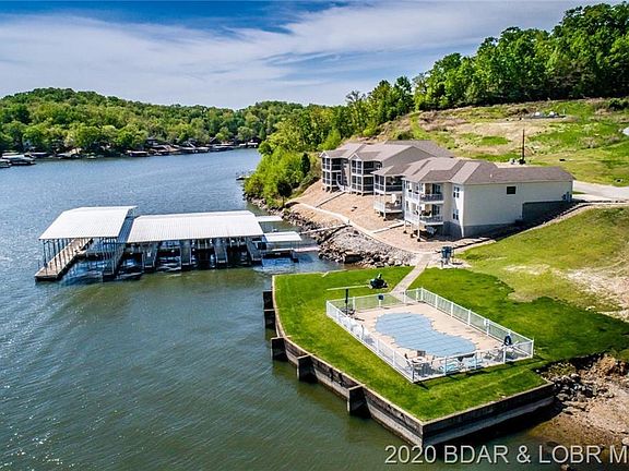 2nd image of 645 Wilbus Dr #106