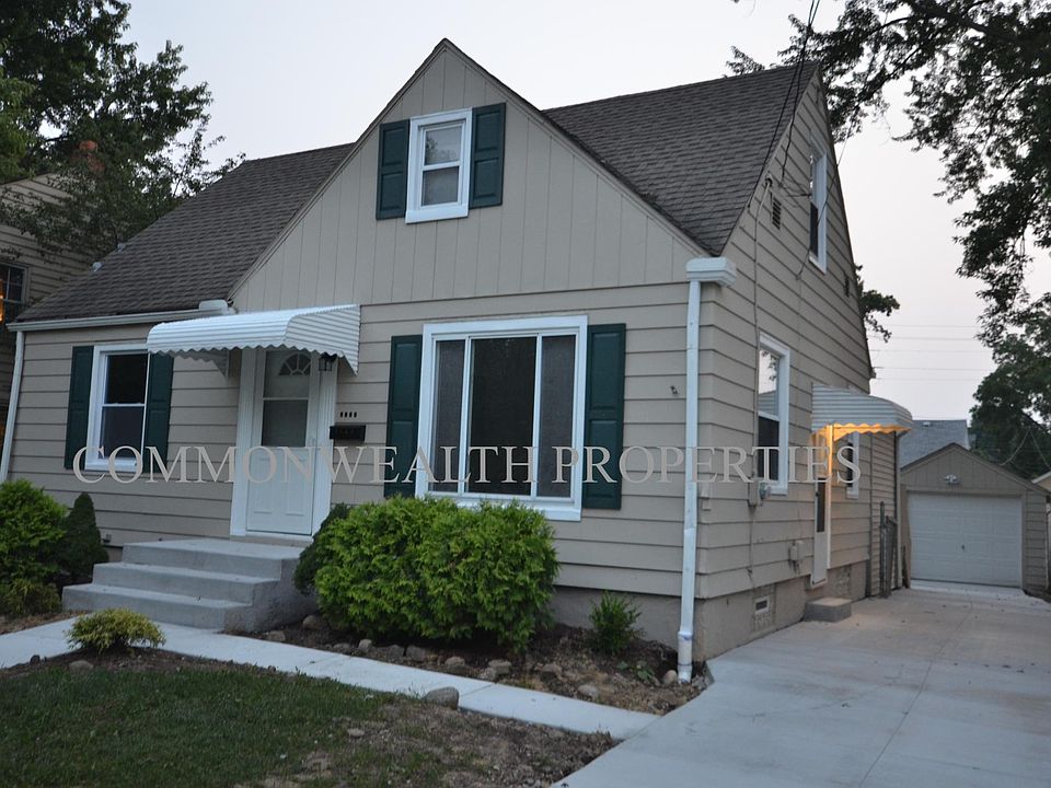 1st image of 1720 Redwood Ave