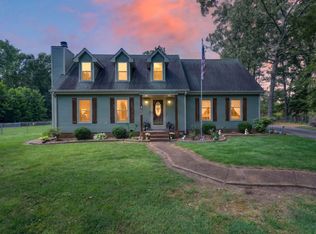 400 Sharondale Dr, Tullahoma, TN 37388