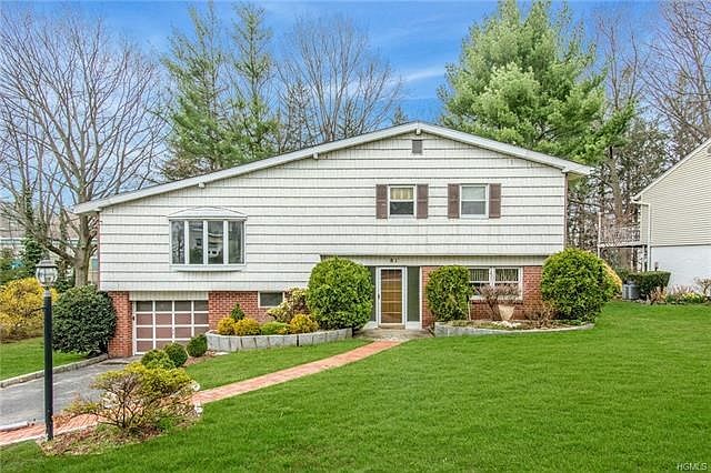 1st image of 81 Pietro Dr