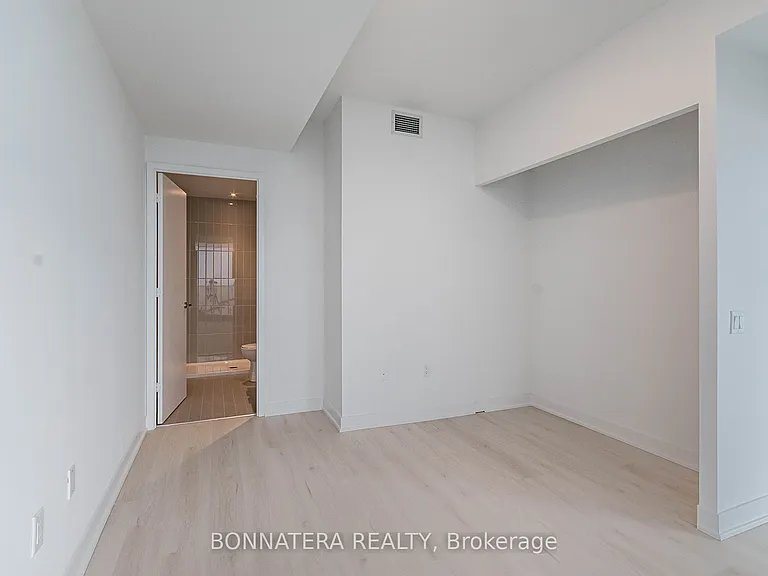 3900 Confederation Pkwy #3904 — Photo 19