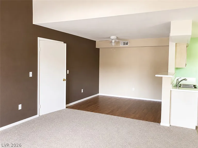 1150 N Buffalo Dr #2109 — Photo 6