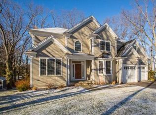 65 Ivy Rd, Wellesley, MA 02482