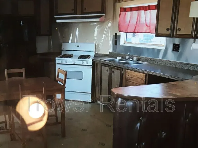 6605 W Blair St #2 — Photo 3