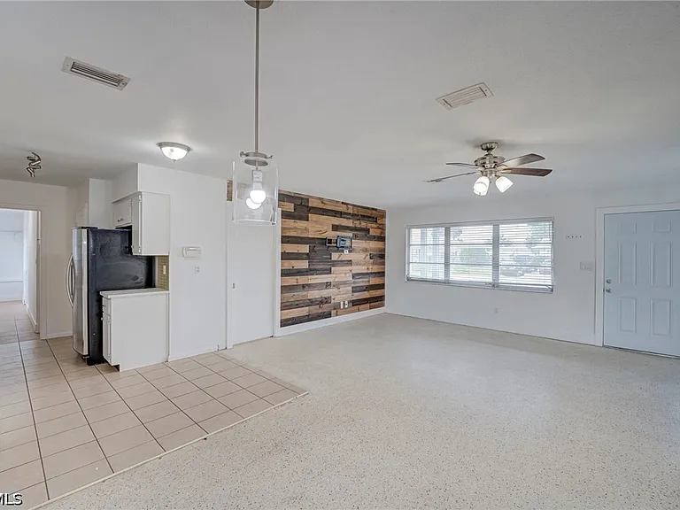 220 Punta Alta Ct — Photo 10