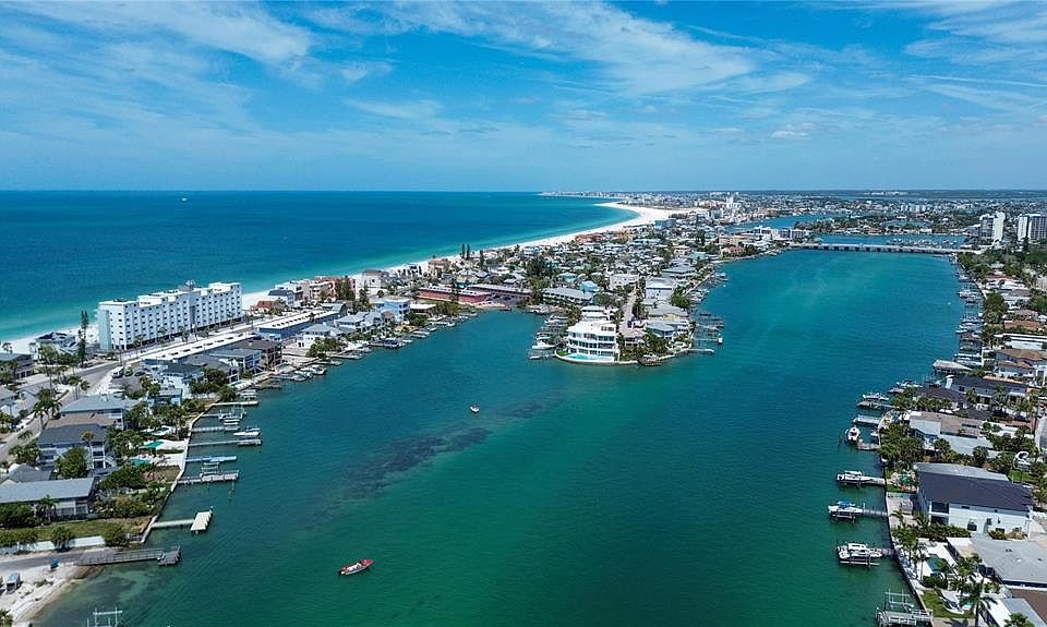 8470 W GULF BOULEVARD #210, Treasure Island, FL 33706 | MLS