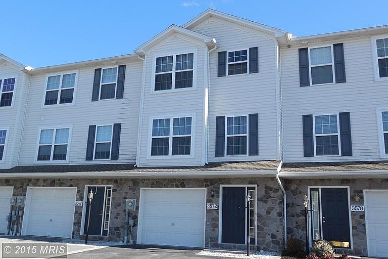 1st image of 3572 Pinecrest Ct