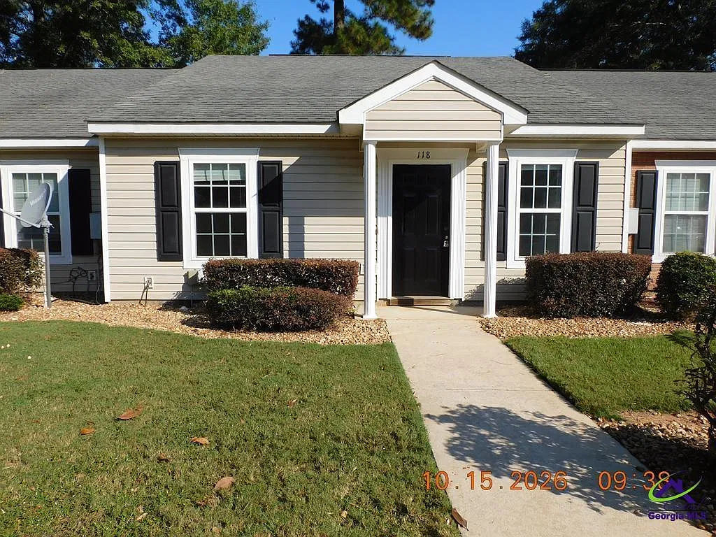 2 bed, 2.0 bath, 1092 sqft, $1,325 — Photo 1