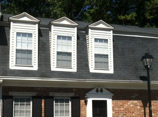 5 Valley Forge Pl NW #5, Atlanta, GA 30318