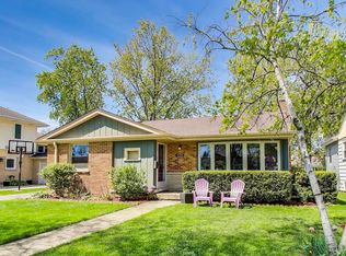 626 Homestead Rd, La Grange Park, IL 60526