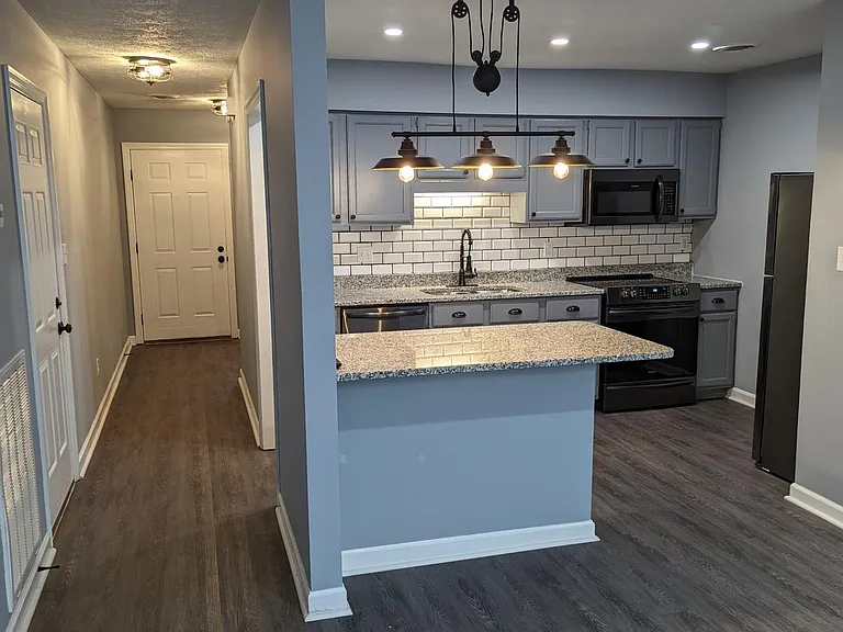 2905 La Villas Dr #303 — Photo 3
