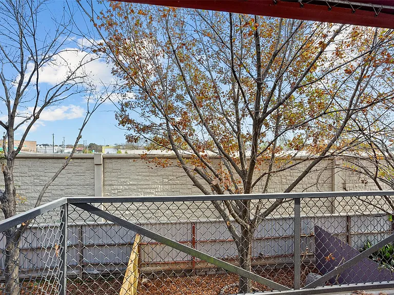 6933 Yellowstone Way Dr — Photo 21