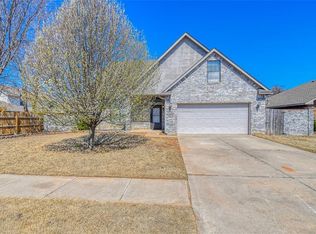 1101 Barbary Dr, Norman, OK 73072