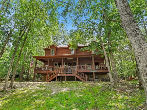 1020 Vaughn Rd, Mount Ida, AR 71943