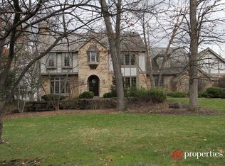 1631 Timber Woods Ln, Libertyville, IL 60048